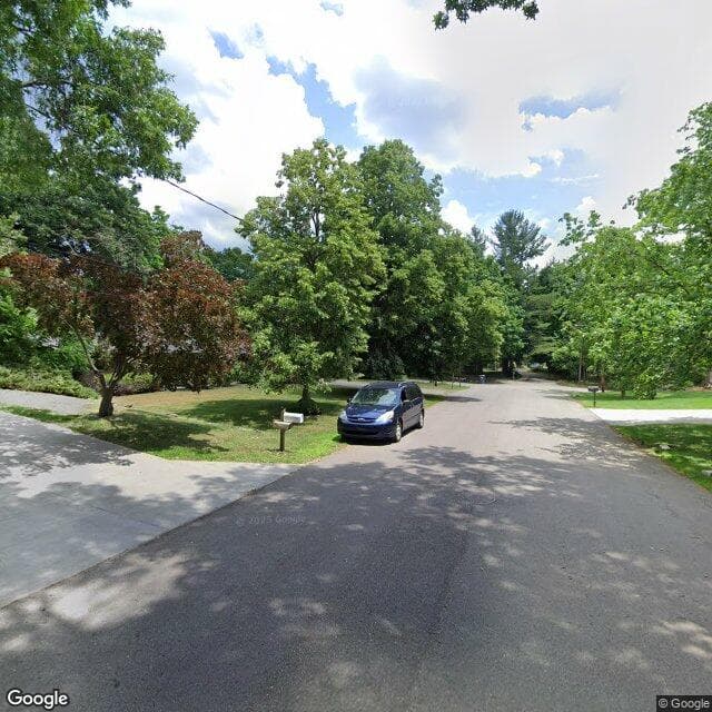 Bronson Circle in Kalamazoo, MI - Main View