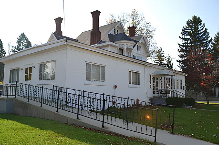 Buckeye Rest Home in Clyde, OH