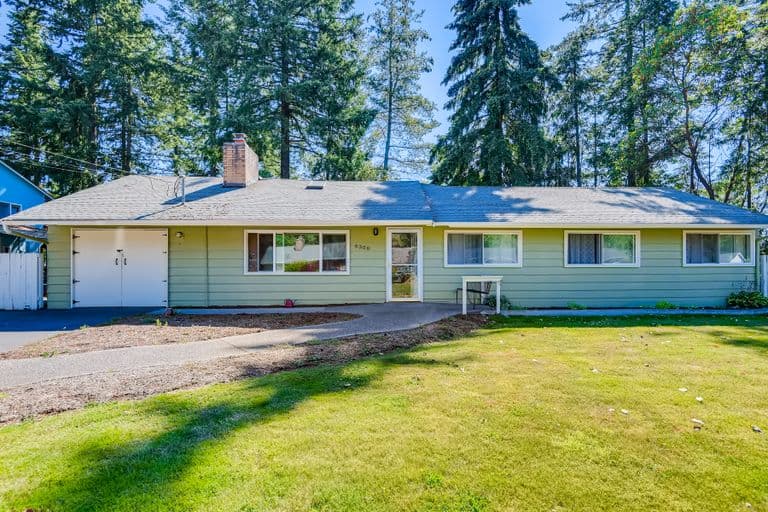 Care With Dignity 2 in Mountlake Terrace, WA - Main View