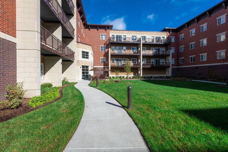 Carrington At Lincolnwood - Senior living in Lincolnwood, Illinois