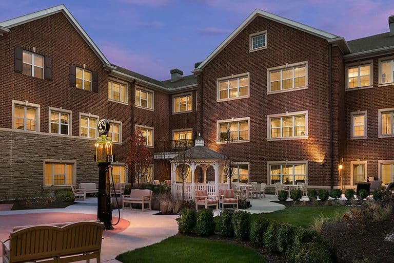 Cedarbrook Of Bloomfield Hills - Senior living in Bloomfield Hills, Michigan
