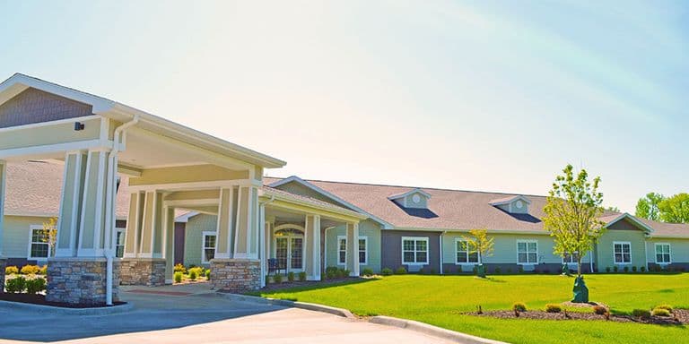 Cedarhurst Of Bloomington in Bloomington, IN - Main View
