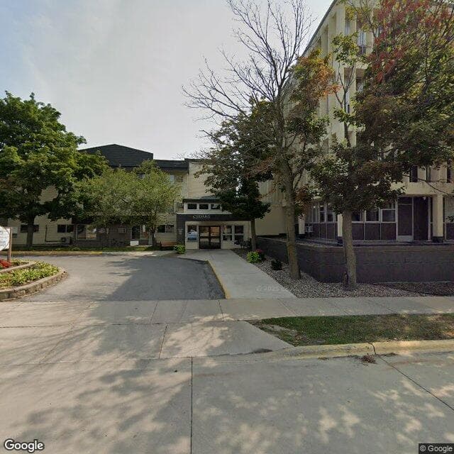 Cedars Of Austin in Austin, MN - Main View
