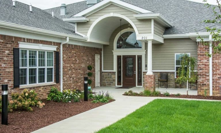 Centennial Pointe Senior Living in Springfield, IL