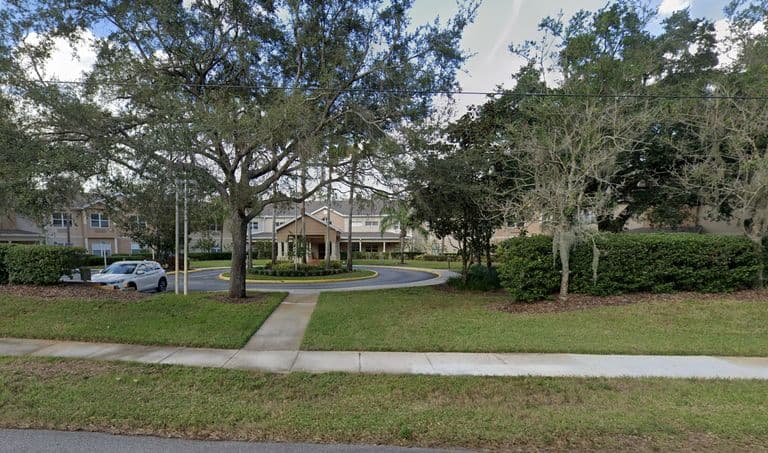 Chapman Manor at Lutz in Lutz, FL - Main View