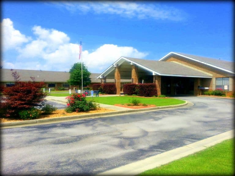 Cherokee County Health And Rehabilitation Center in Centre, AL - Main View
