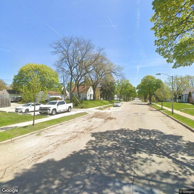 Cla West Arthur in West Allis, WI - Main View