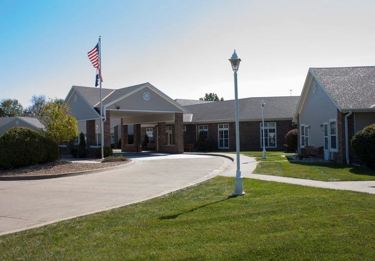 Country Club Care Center in Warrensburg, MO