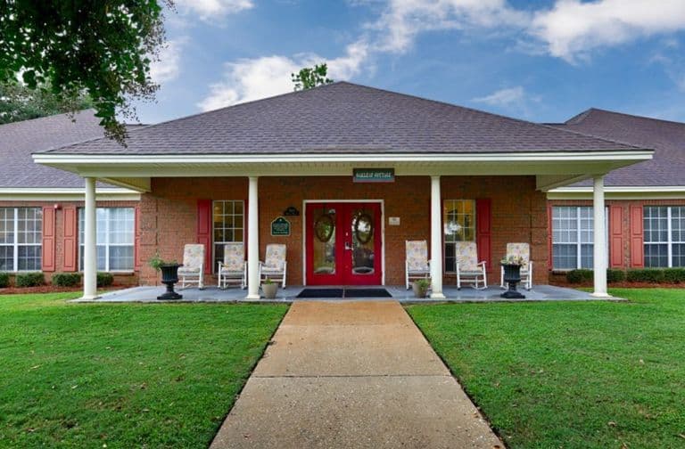 Country Cottage Montgomery in Montgomery, AL - Main View
