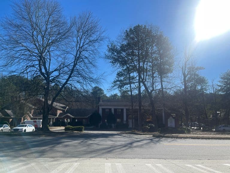 Country Gardens of Dunwoody in Dunwoody, GA - Main View