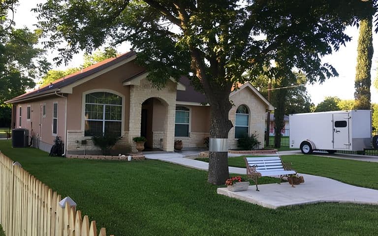 Country Living In The City in San Antonio, TX - Main View
