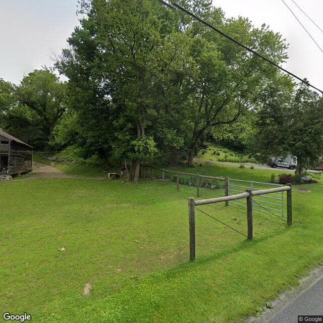 Country Manor in Shippensburg, PA - Main View