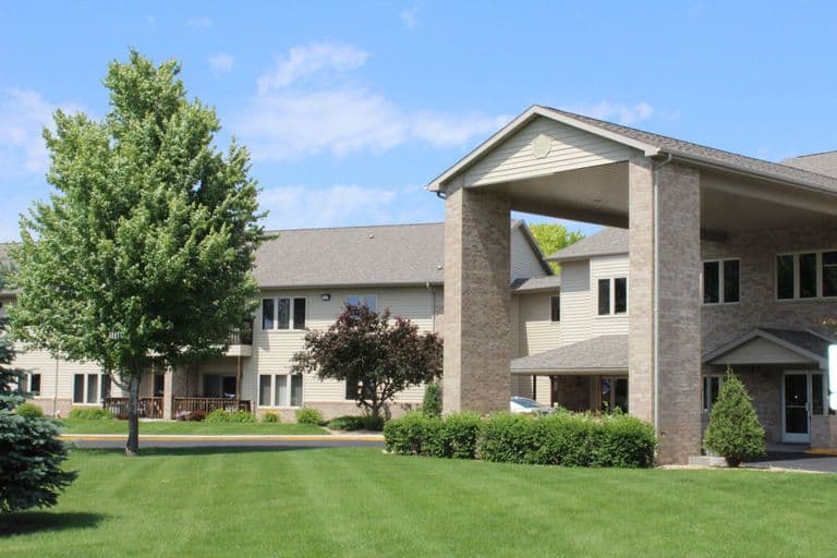 Countryside Living - Independent & Assisted Living Community in Mitchell, SD