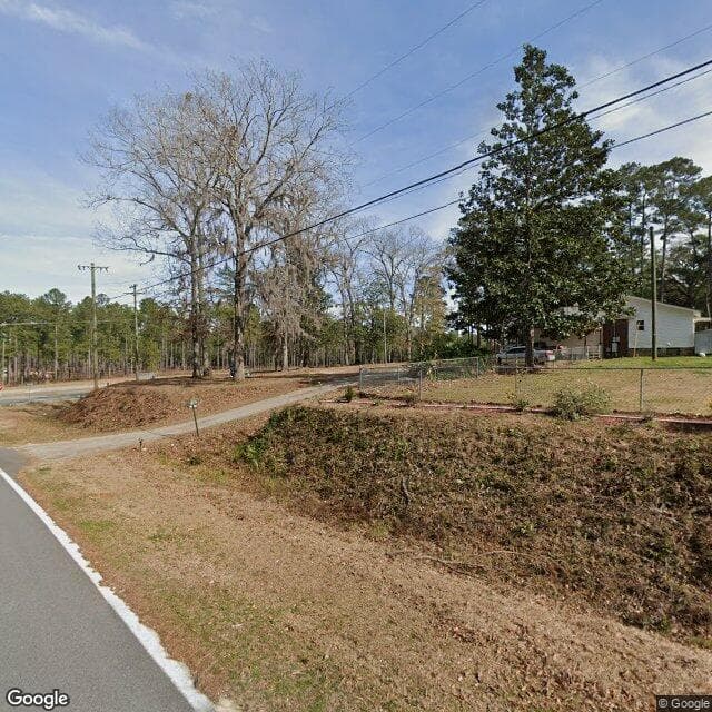 Crabapple Drive in Thomasville, GA - Main View
