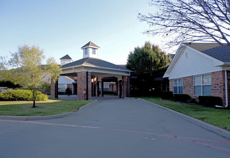 Crestwood Health and Rehabilitation Center in Wills Point, TX - Main View