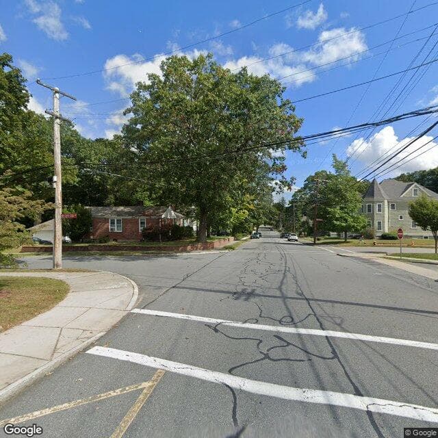 Daniels House Nursing Home in Reading, MA - Main View