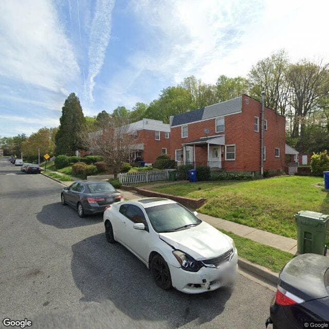 Dee's House of Care in Baltimore, MD - Main View