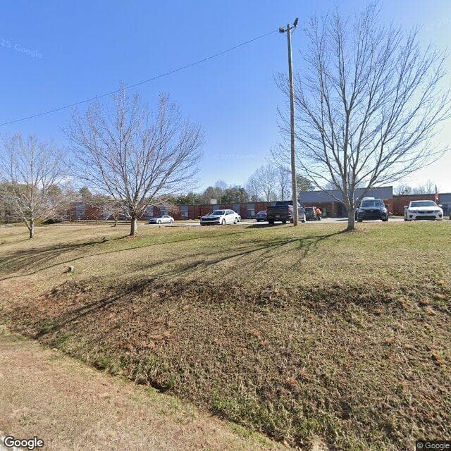 Deer Park Health & Rehabilitation in Nebo, NC - Main View