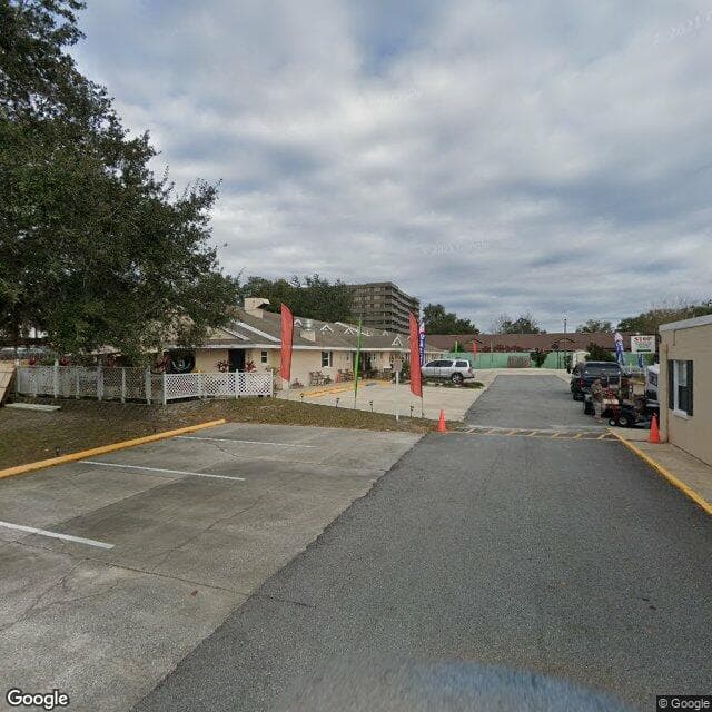 Deland Manor Assisted Living in De Land, FL - Main View