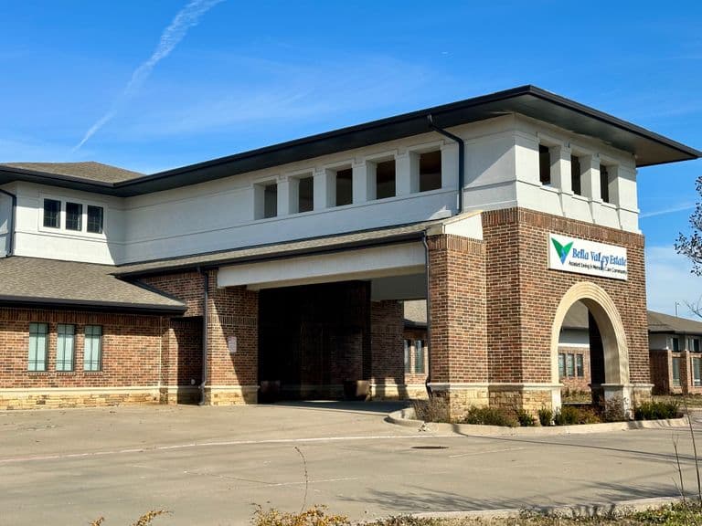 Discovery Commons At Spring Creek in Garland, TX - Main View