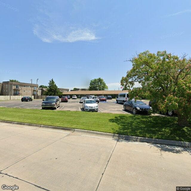 Diversicare Of Haysville in Haysville, KS - Main View