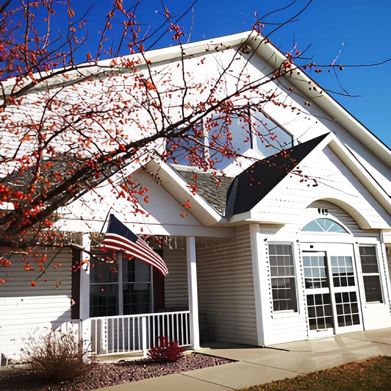 Ecumen Hutchinson The Pines in Hutchinson, MN - Main View
