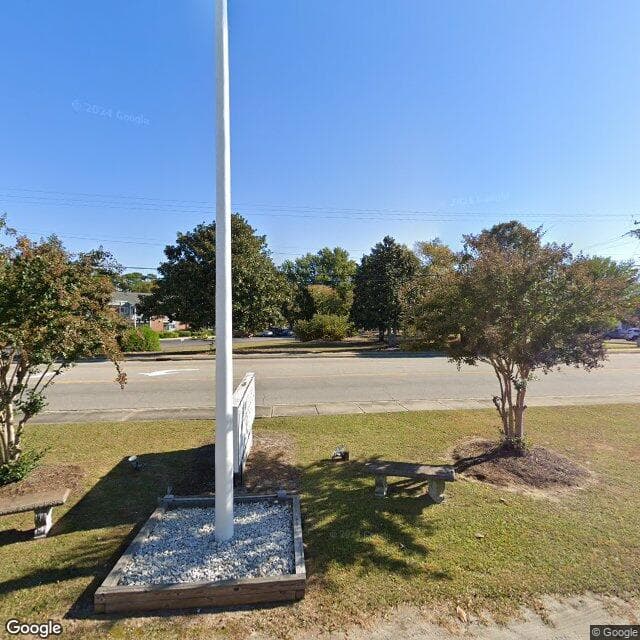 Elizabethtown Healthcare & Rehab Center in Elizabethtown, NC - Main View