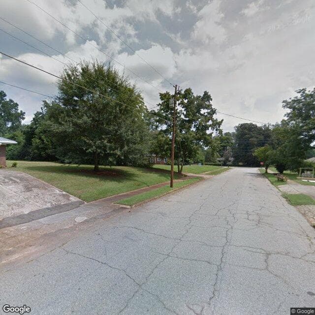 Elm Street Cla in Greensboro, GA - Main View