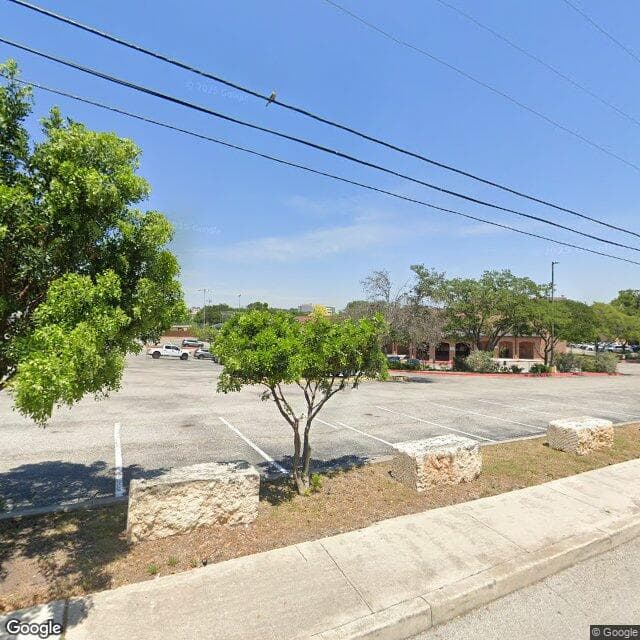 Esdras Mendoza in San Antonio, TX - Main View