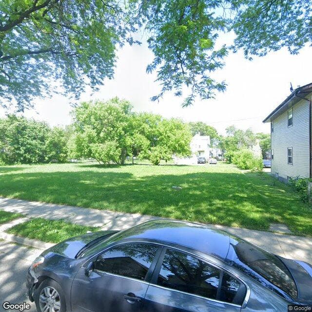 Family House 3 in Milwaukee, WI - Main View