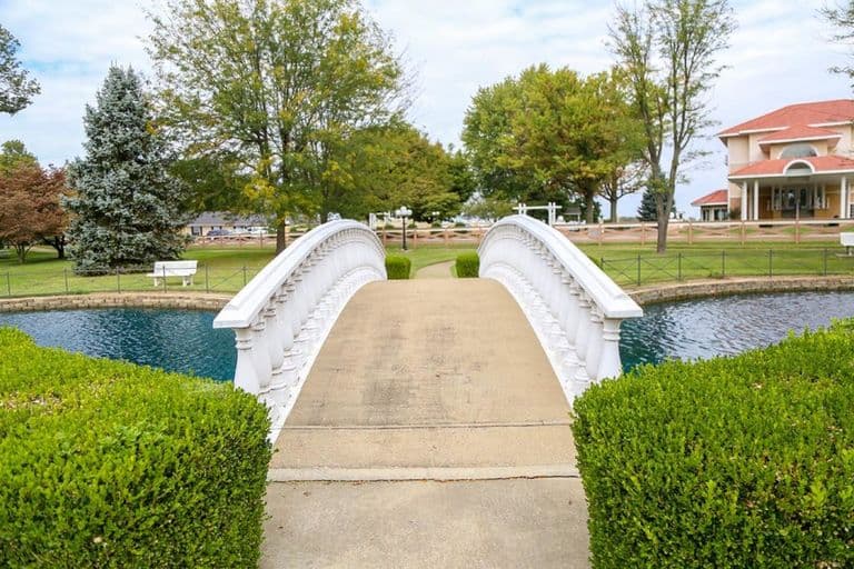 Fern Terra Of Owensboro in Owensboro, KY - Main View