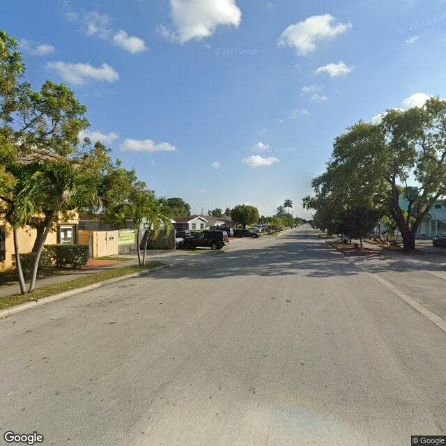 Flamingo Park Manor - CLOSED in Hialeah, FL - Main View
