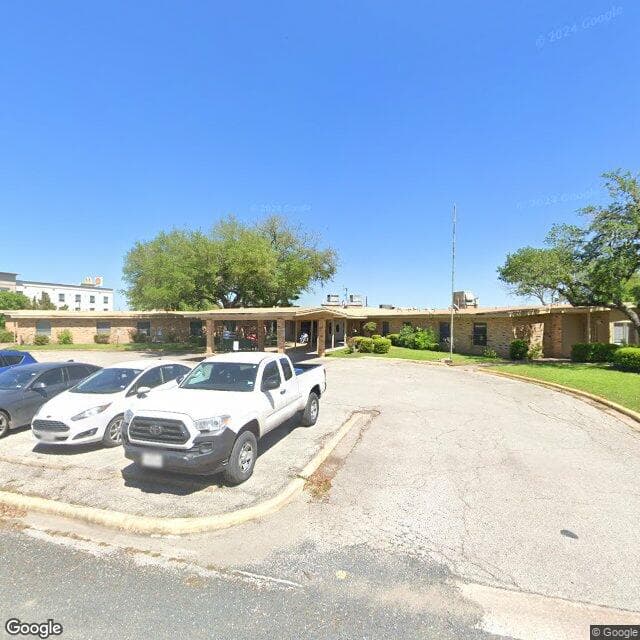Flatonia Healthcare Center in Flatonia, TX - Main View