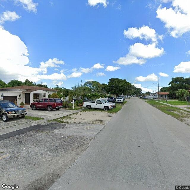 Gables Manor Enterprises II in Hialeah, FL - Main View