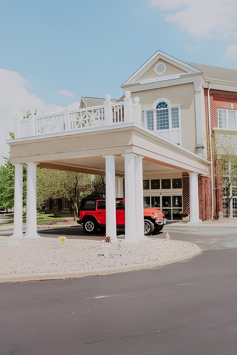 Gaitanaro’s Commons - Senior living in North Royalton, Ohio