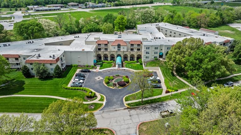 Garden Village Senior Living in Kansas City, MO - Main View