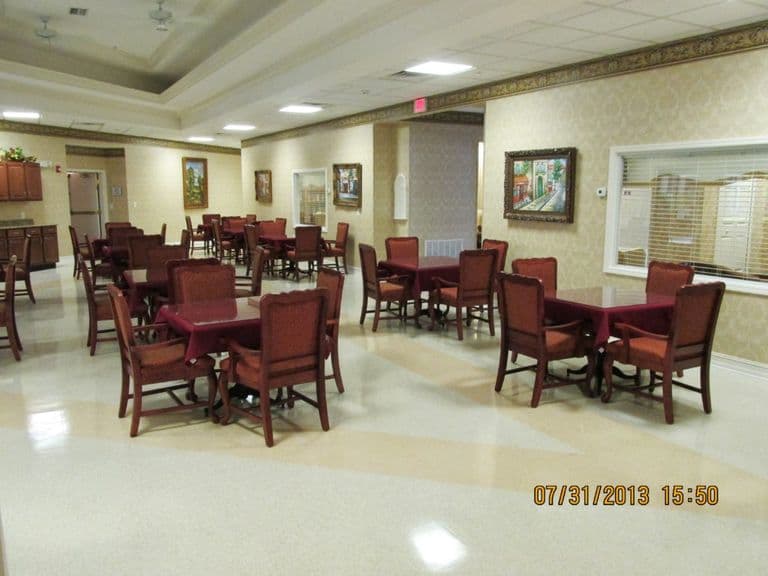 Gardens Of Venice Retirement Residence in Venice, FL - Main View