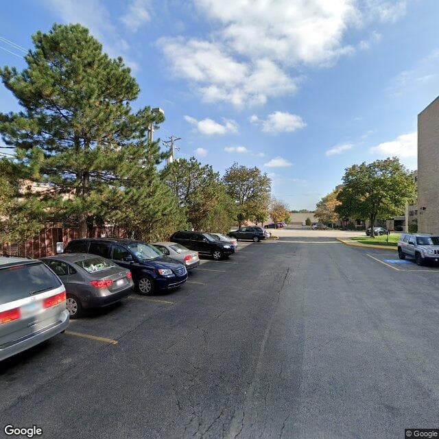 Generations Oakton Pavillion - Senior living in Des Plaines, Illinois