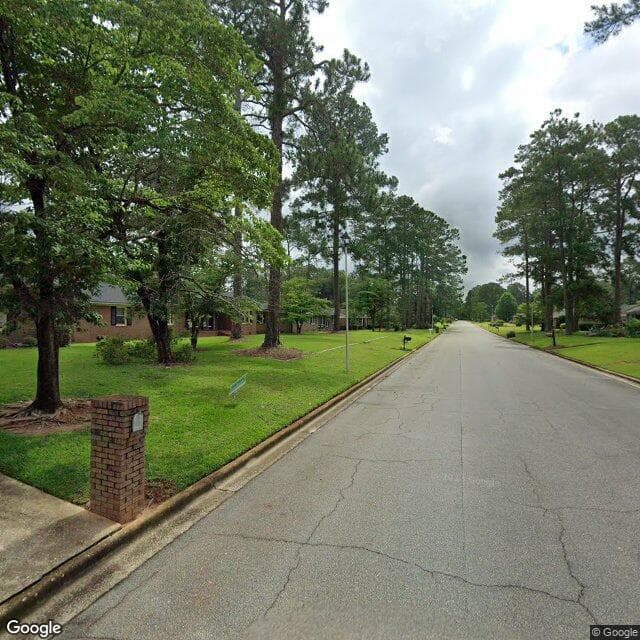 Georgia Mentor - Pine Manor in Albany, GA - Main View