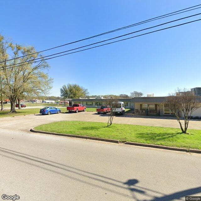 Gilmer Nursing and Rehabilitation in Gilmer, TX - Main View