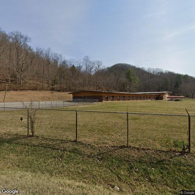 Glen Rogers Manor in Glen Rogers, WV - Main View