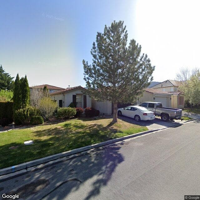 Golden Manor in Reno, NV - Main View