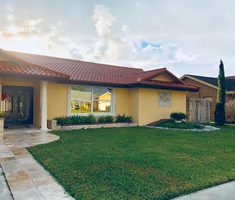 Golden Swan Of Boca - ALF - Senior living in Boca Raton, Florida