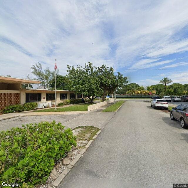 Golfcrest Nursing & Rehabilitation Center in Hollywood, FL - Main View