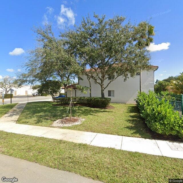 Good Hope Manor in Fort Lauderdale, FL - Main View