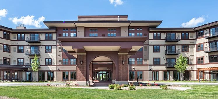 Grand Living at Bridgewater in Coralville, IA