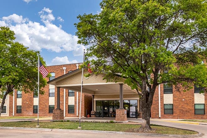 Brookdale Grand Court Lubbock in Lubbock, TX - Main View