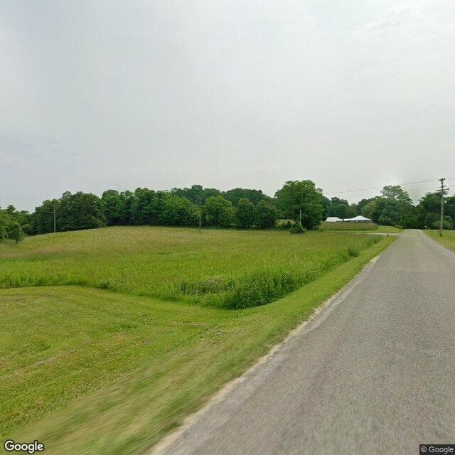 Grey's Colonial Acres in Kittanning, PA - Main View