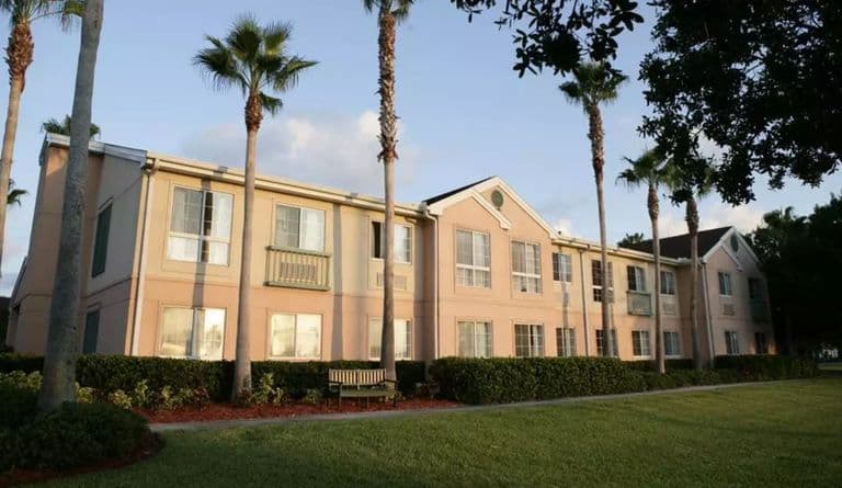 HarborChase Of Venice in Venice, FL - Main View