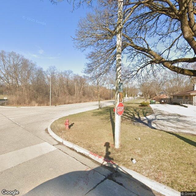 Hil Root River in West Allis, WI - Main View